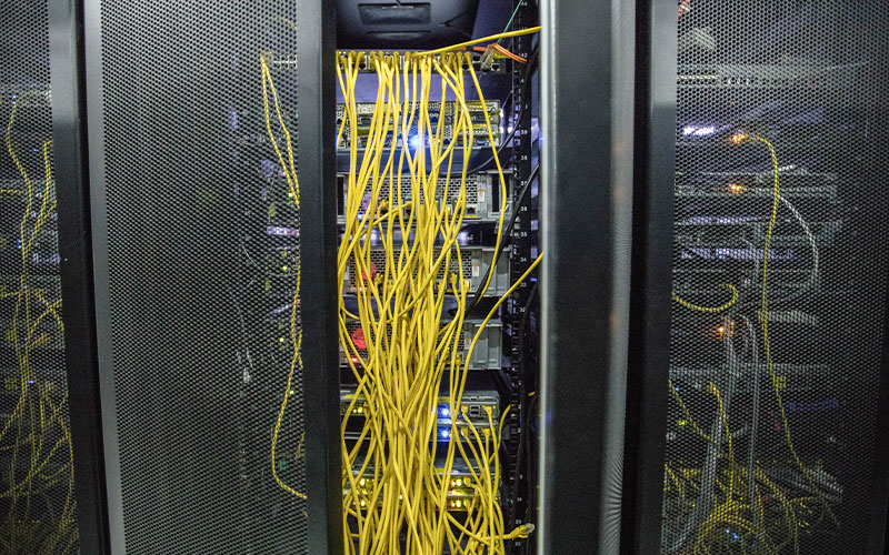 網(wǎng)絡(luò)機房布線-一角